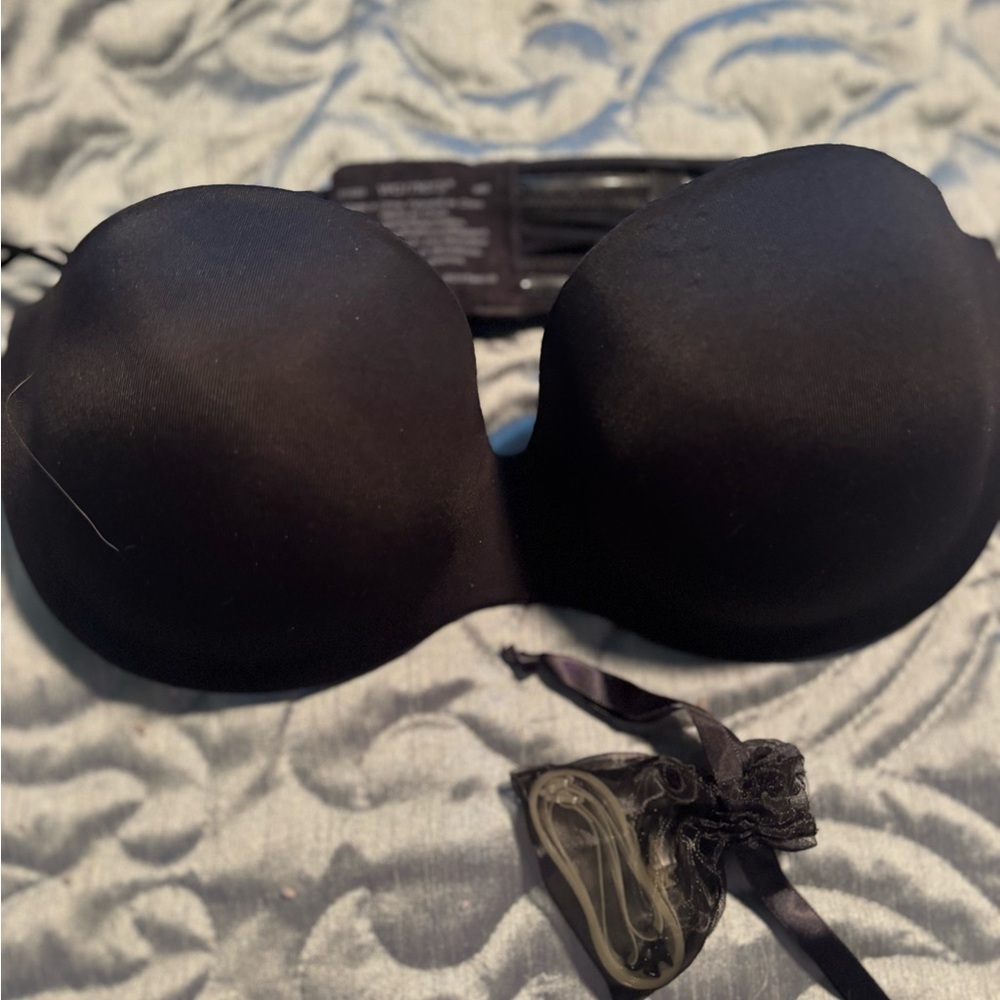 Warner's Black Strapless Bra with Seamless Full Coverage ( 38 B)